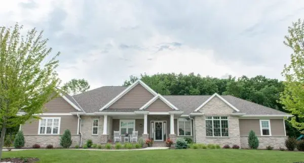 Harbor Springs Buff Blue Natural Stone Veneer