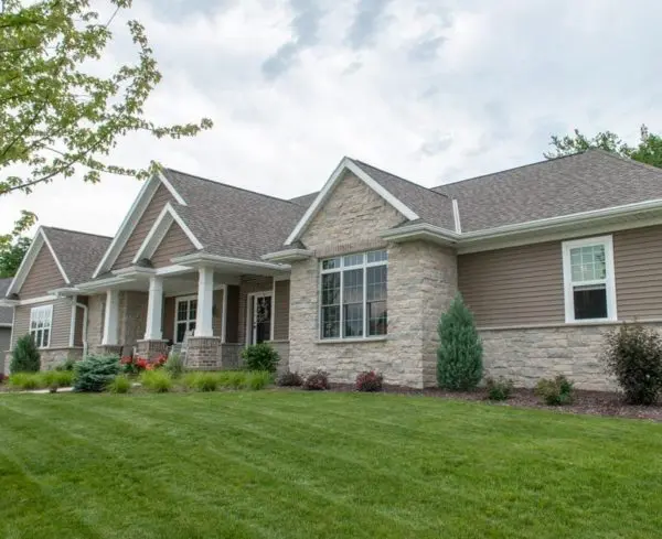 Harbor Springs Real Limestone Veneer