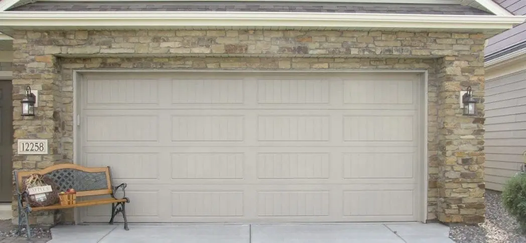 Heritage Natural Stone Veneer Exterior Garage