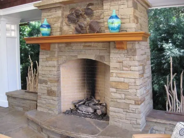 Custom Light Mayfair Natural Thin Stone Veneer