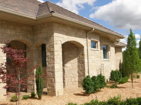 Victoria Natural Stone Veneer Exterior