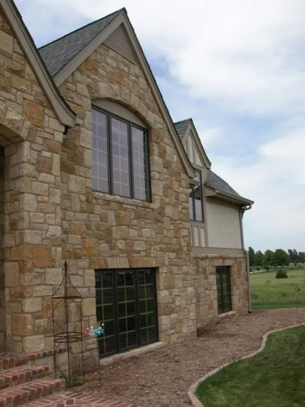 Belvedere Natural Thin Stone Veneer Exterior Residence