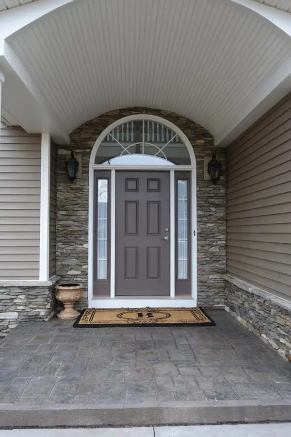 Silverton Natural Thin Stone Veneer Entrance Drystack