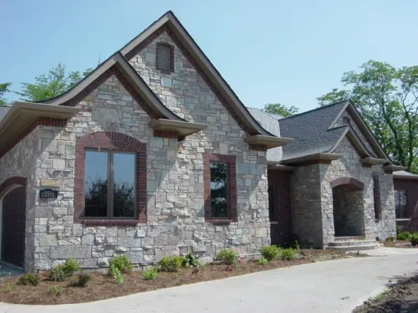 Avondale Natural Stone Veneer Exterior