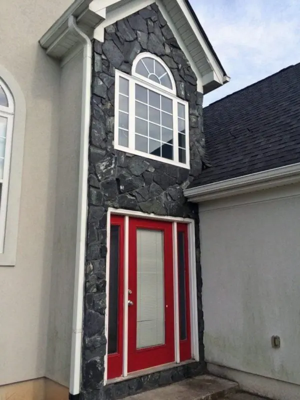 Black Sands Natural Stone Veneer Exterior