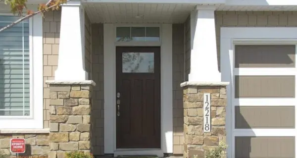 Buckskin Natural Thin Stone Veneer Entrance