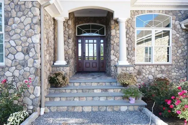 Coastline Natural Stone Veneer Entrance