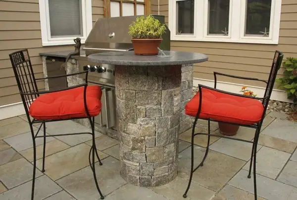 Ellsworth Natural Thin Stone Veneer Outdoor Living