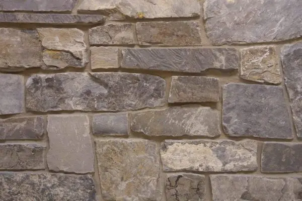 Glacier Ridge Natural Stone Veneer