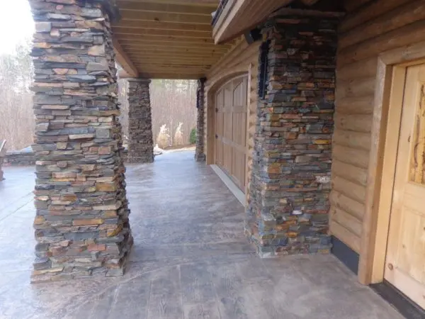 Torrington Natural Stone Veneer Exterior