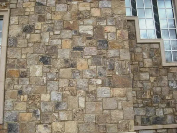 Whistler Natural Thin Stone Veneer Exterior