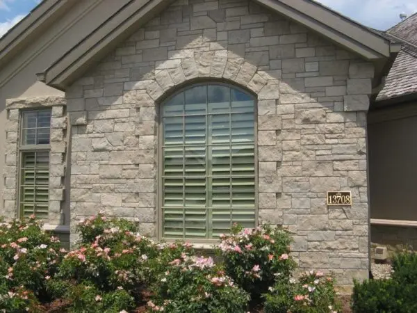 Lockridge Natural Stone Thin Stone Veneer Exterior