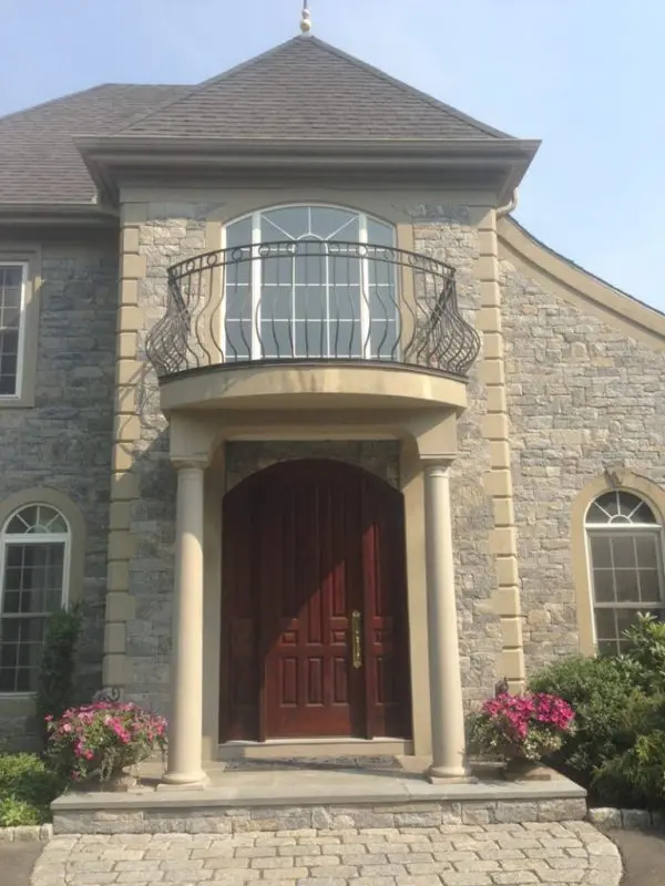 Ellsworth Natural Thin Stone Veneer Exterior