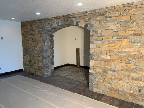 Helmsdale Real Stone Veneer Arch