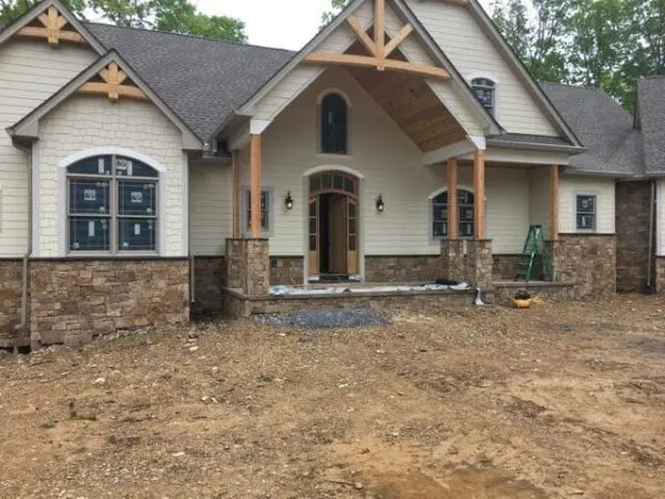 Kensington Natural Stone Veneer Wainscoting