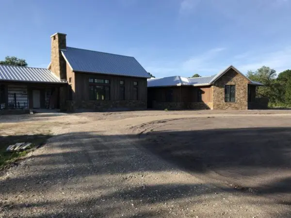 Natural Thin Stone Veneer Residential Exterior