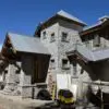 Residential Home with Custom Charcoal Bluff Natural Stone Veneer Exterior Siding