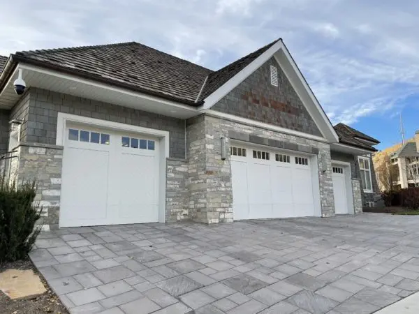 Garage with Big Horn Thin Stone Veneer