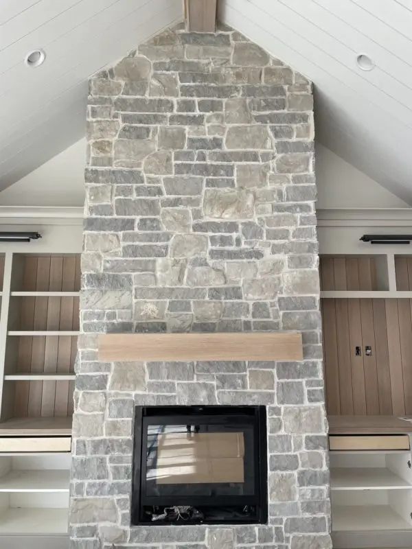 Interior Gas Fireplace with Catskill Real Stone Veneer Surround