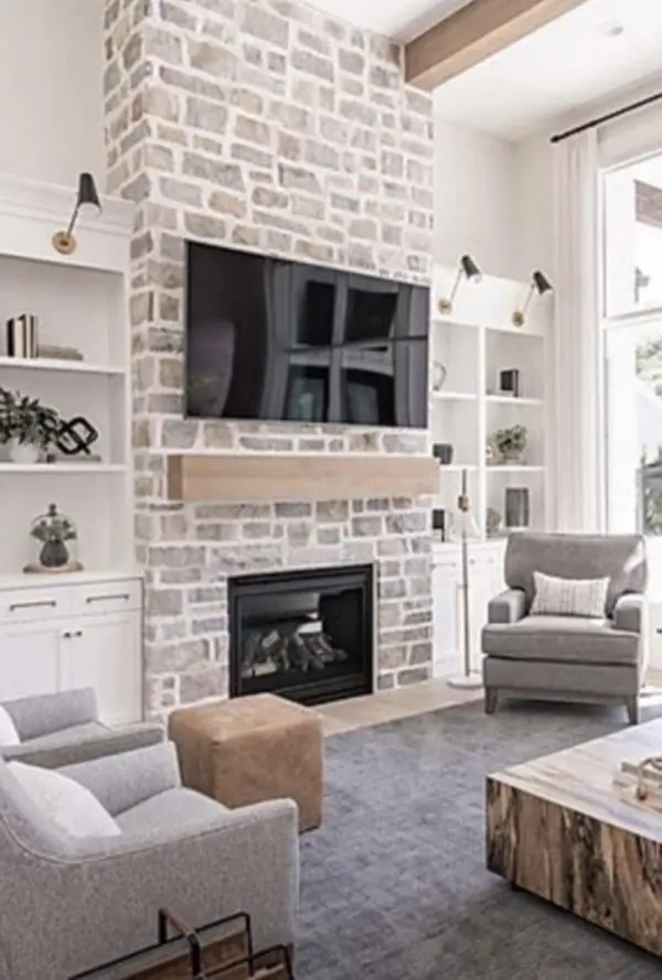 Interior Gas Fireplace with Catskill Natural Stone Veneer