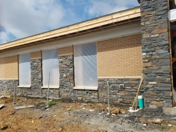 Brunswick real ledgestone thin veneer exterior