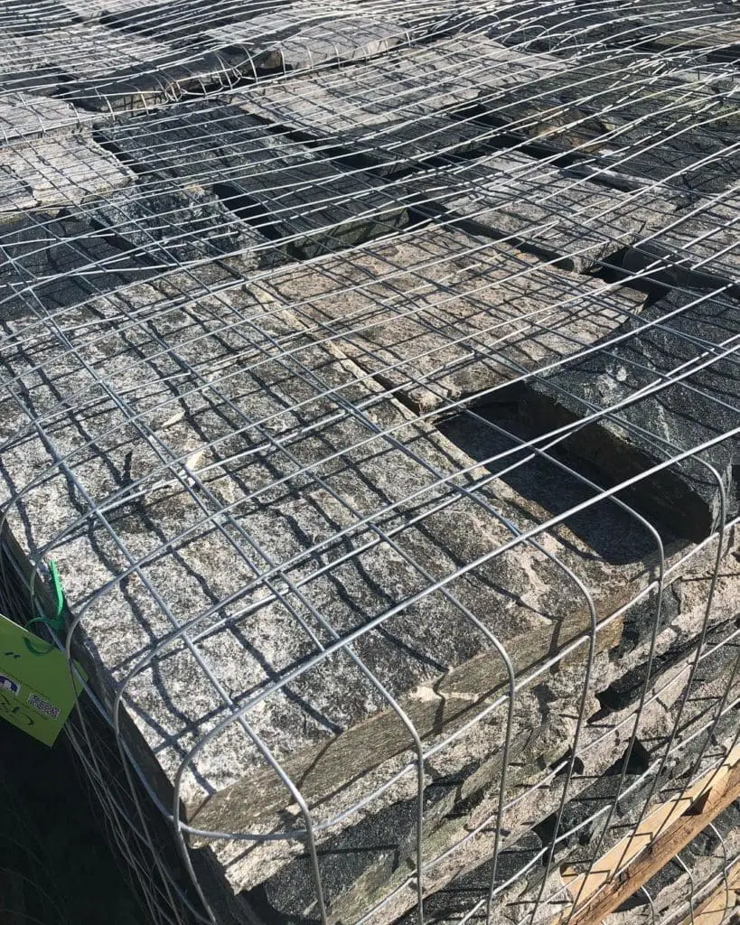 Flats pallet of Carlisle natural thin stone veneer