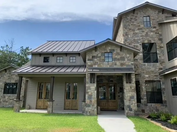 Breckenridge ashlar style natural thin stone veneer exterior