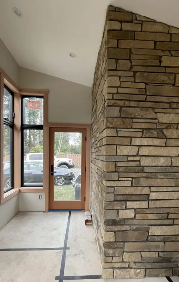 Mahogany Real Thin Stone Veneer Interior Wall