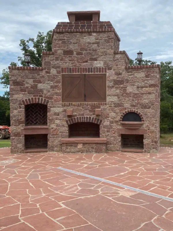 Cherrywood Natural Thin Stone Veneer Outdoor Living