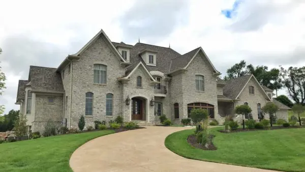 Malahide Natural Thin Stone Veneer Exterior