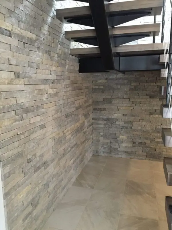 Silver Cloud Natural Thin Veneer Custom Ledgestone 2.25 In Interior