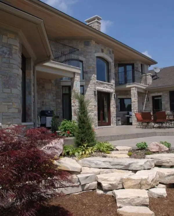 Avondale Dolomitic Limestone Thin Cut Stone Veneer Exterior