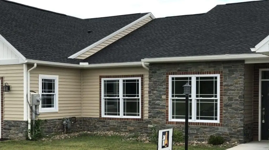 Exterior Masonry with Nicolet Natural Stone Veneer