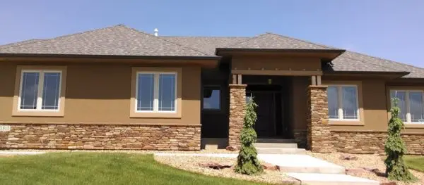 Heritage Real Thin Stone Veneer Wainscoting and Pillars