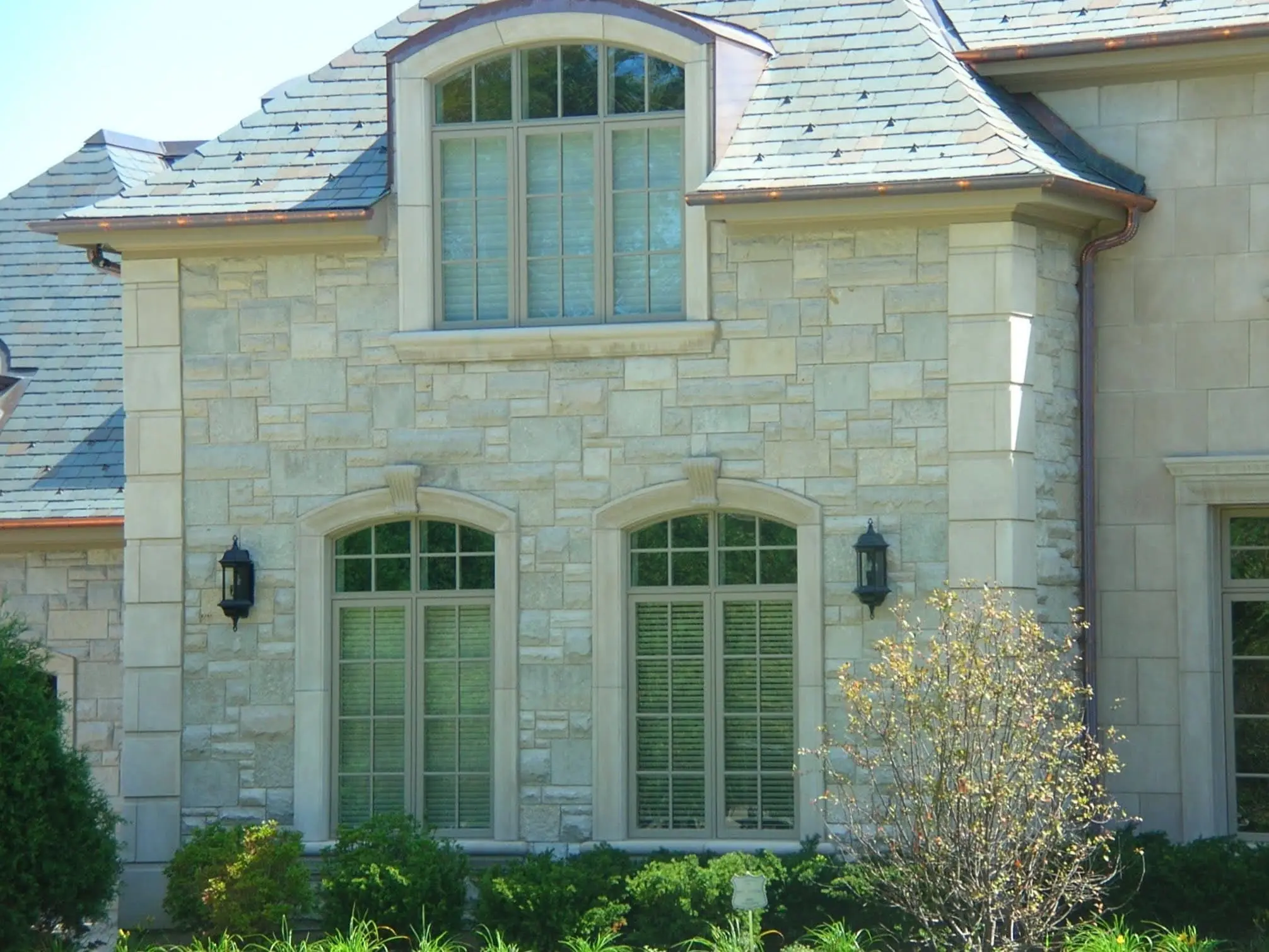 Medina Real Thin Stone Veneer Custom Rockfaced