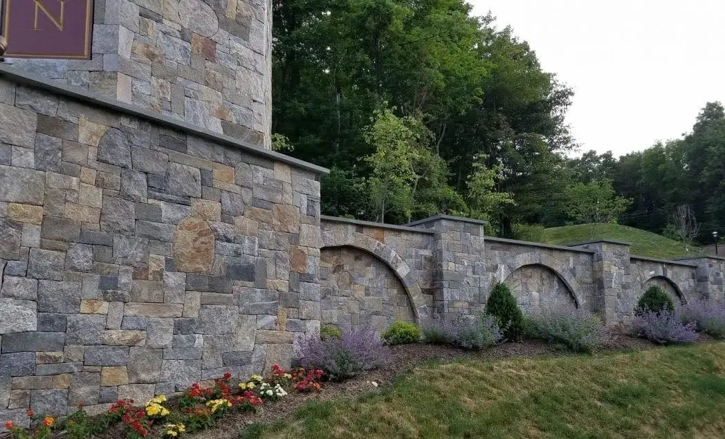 Salem Custom Natural Thin Stone Veneer