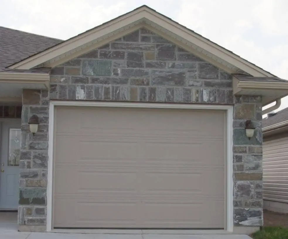 Stockholm Thin Stone Veneer Garage