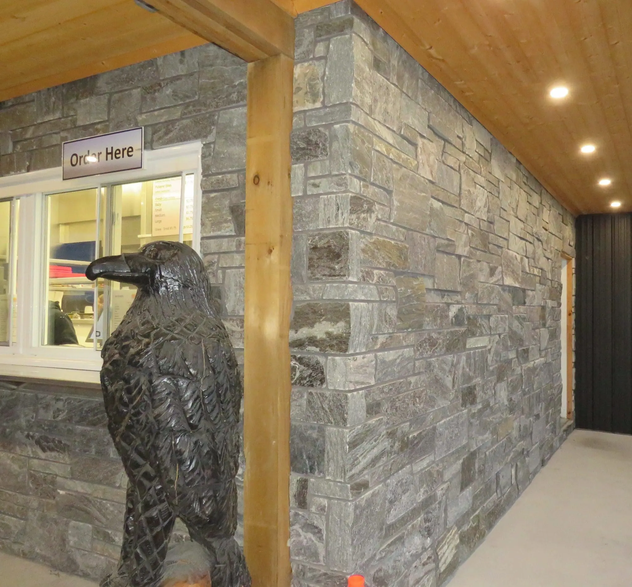 Pembroke Dimensional Style Natural Thin Stone Veneer Exterior