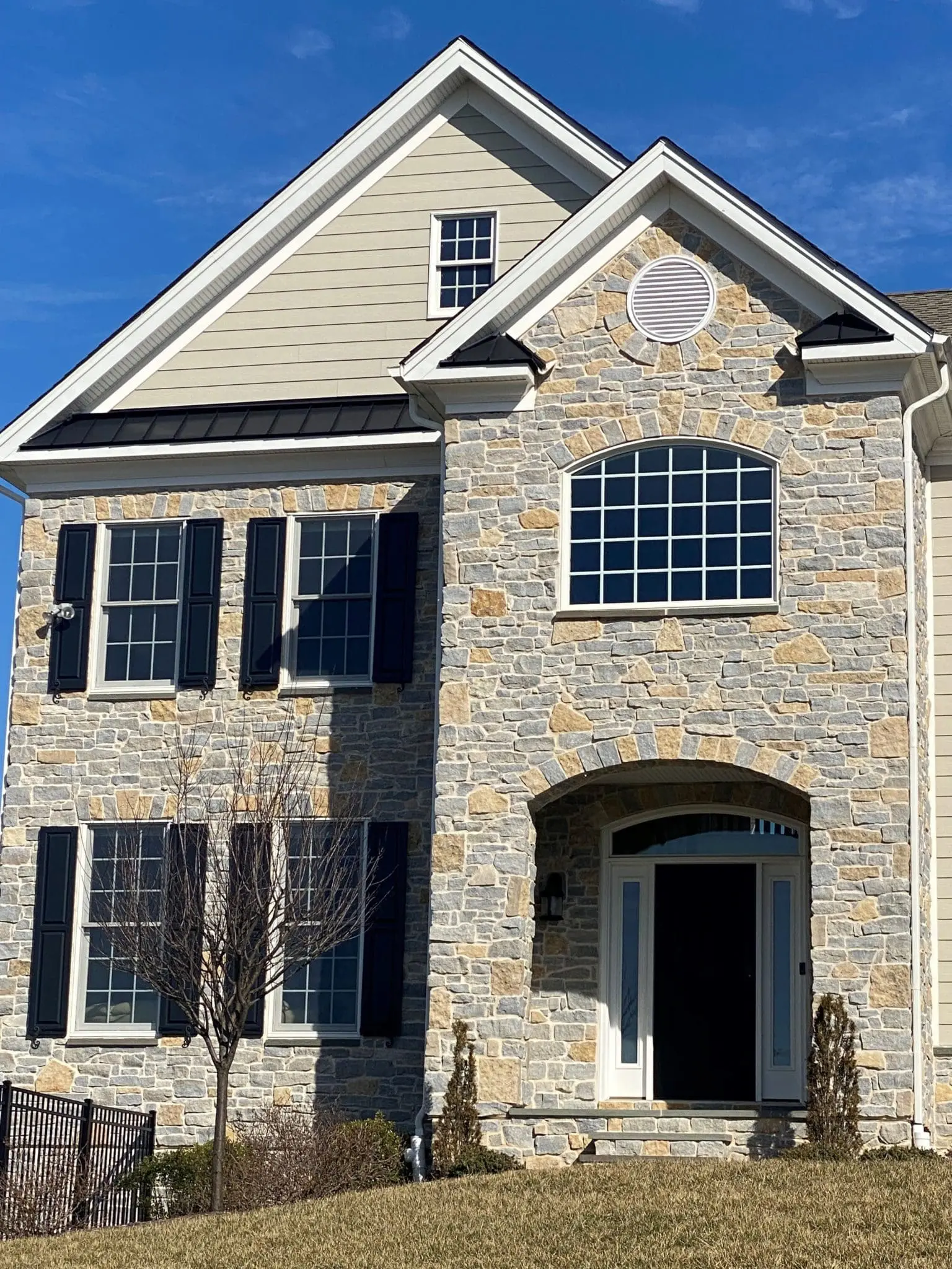 Castle Ridge Custom Blend Real Thin Stone Veneer Exterior Siding