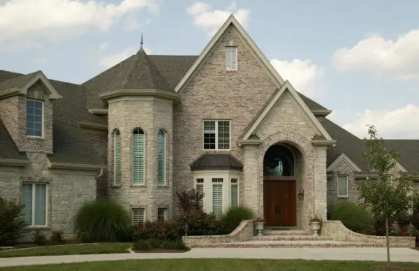 Chalet Real Tumbled Limestone Thin Veneer Exterior Siding