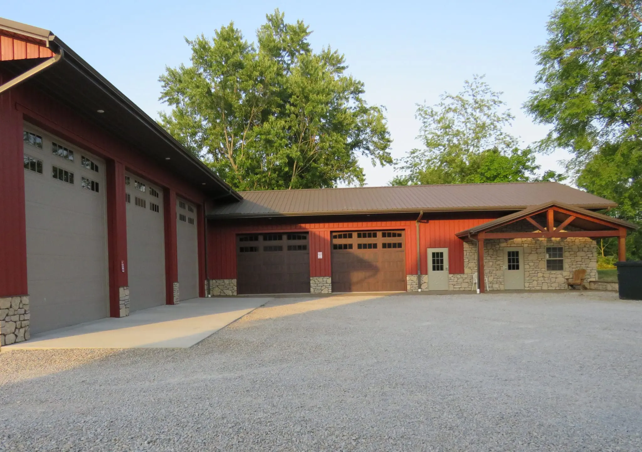 Chateau Natural Limestone Thin Veneer Exterior