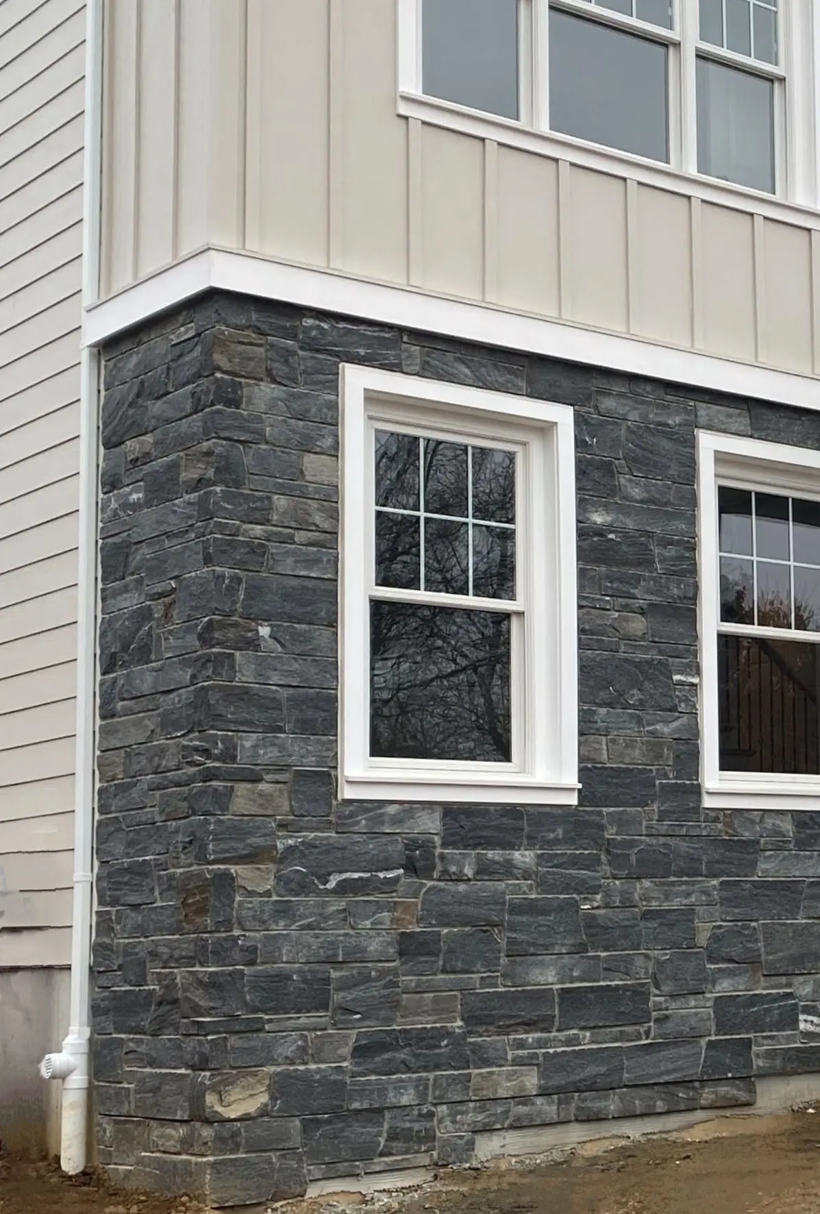 Pembroke Custom Dark Real Thin Stone Veneer Exterior Installation