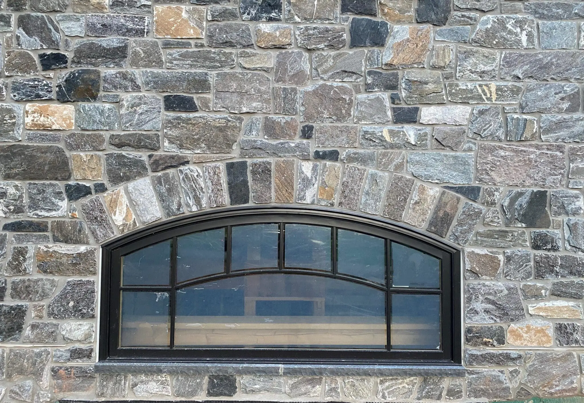 Monroe Natural Thin Stone Veneer Custom with Brown and Black Exterior