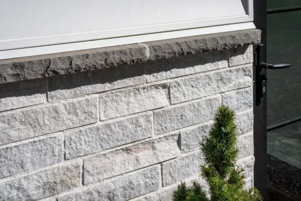 Whittier Natural Stone Veneer Close Up