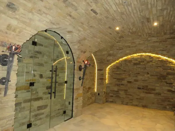 Heritage Real Thin Stone Veneer Basement