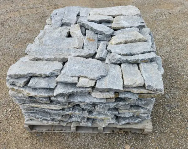 Duluth Natural Thin Stone Veneer Flats Pallet