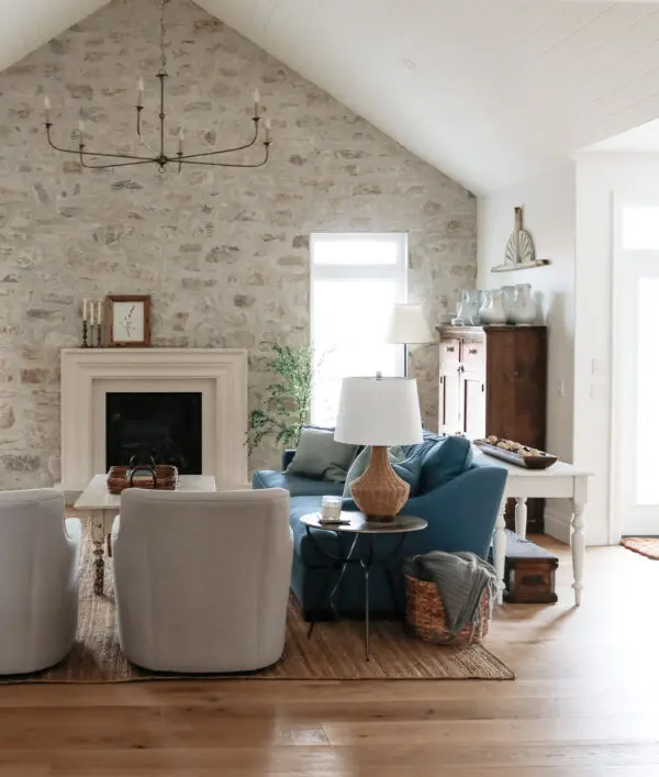 Cana Island and Door County Fieldstone Natural Thin Veneer with Overgrout Interior Wall