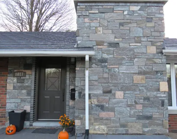 Custom Astoria Natural Stone Veneer with Sawn Heights Exterior and Custom Color (Less Pink)