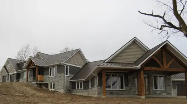 Logan Natural Thin Stone Veneer Exterior Siding