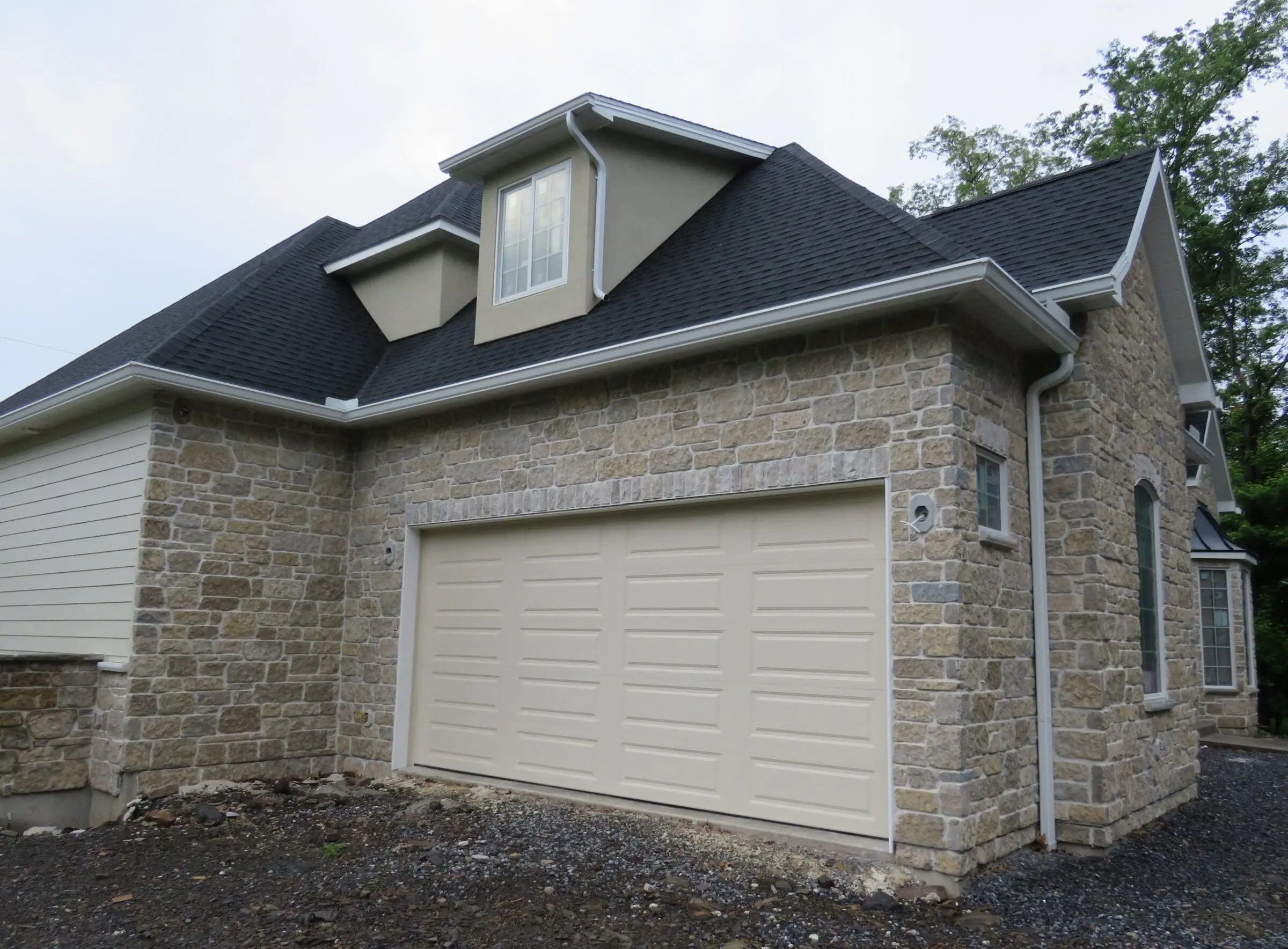 Salerno Real Thin Stone Veneer Garage